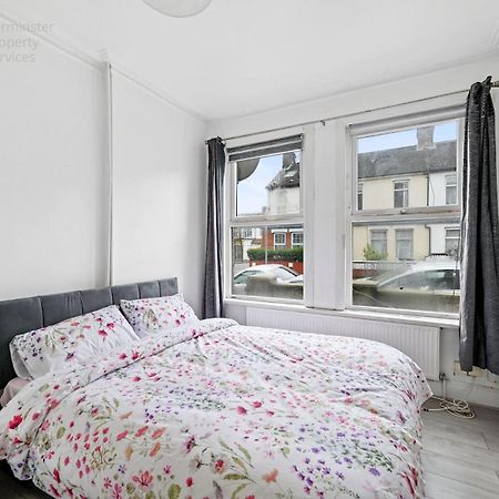 Cosy Tottenham Apartment Sleeps 4 Λονδίνο Εξωτερικό φωτογραφία