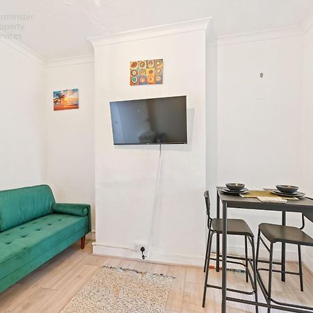 Cosy Tottenham Apartment Sleeps 4 Λονδίνο Εξωτερικό φωτογραφία